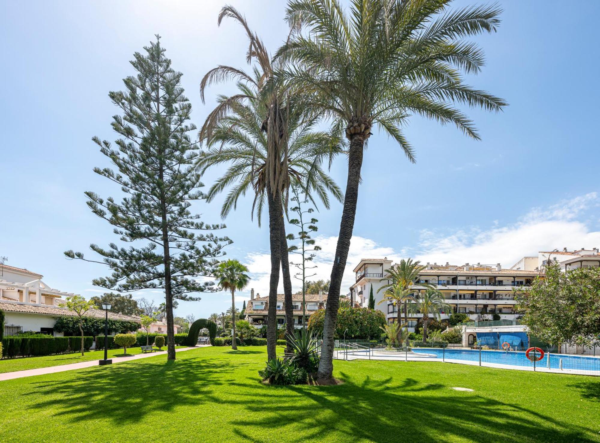 Apartment En Milla De Oro Marbella