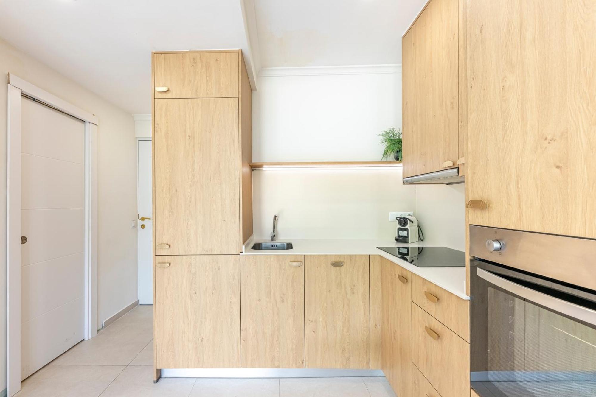 Apartment En Milla De Oro